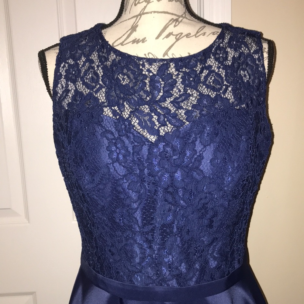 Promo dress, sleeveless, size XL, zipper up in back.